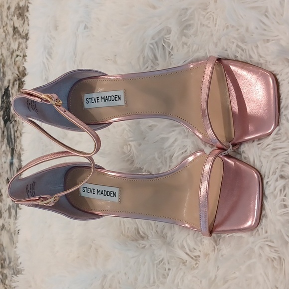 Steve Madden Isobel Pink Metallic Clear Lucite Wedge Sandals Size 8.5  NWOB - Picture 10 of 16
